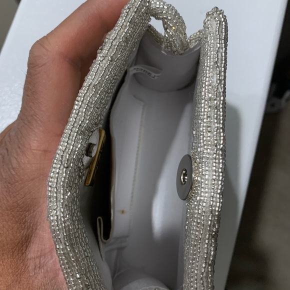 Sequins Cache  Bag. - Picture 6 of 7